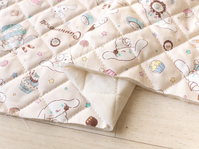 シナモロール シナモン キルティング 生地 キルト『シナモンとスイーツ』